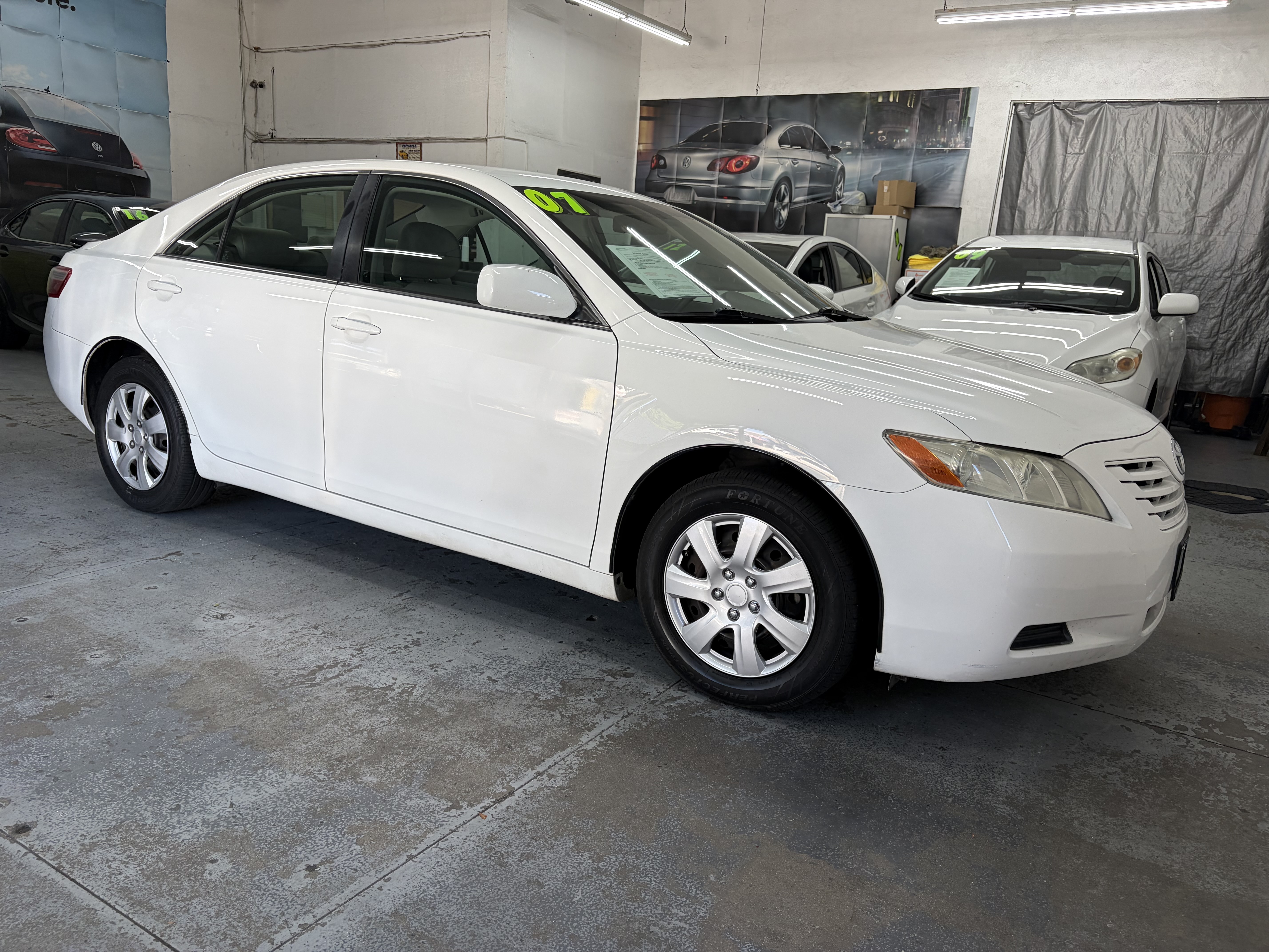 Used 2007 Toyota Camry LE Sedan FWD image 8