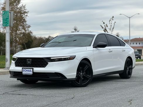 Used 2024 Honda Accord Sport-L image 1