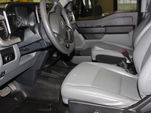 Used 2023 Ford F450 XL image 18