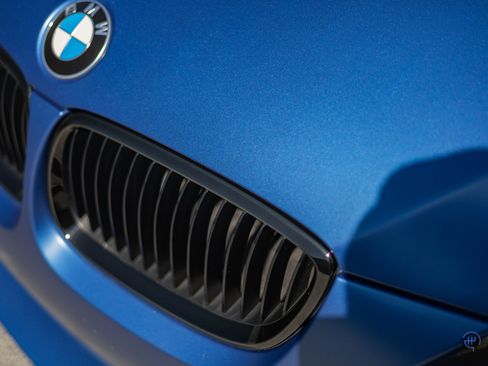 Used 2013 BMW M3 Competition image 36