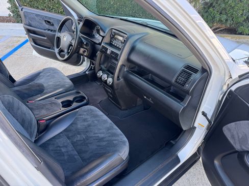 Used 2003 Honda CR-V EX image 35