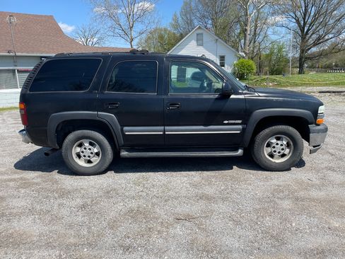 Used 2003 Chevrolet Tahoe AWD/4WD image 6