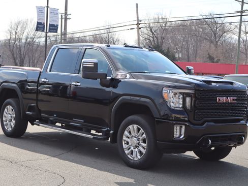 Used 2020 GMC Sierra 2500 Denali image 9