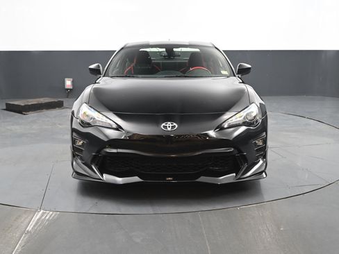 Used 2019 Toyota 86 TRD SE image 8