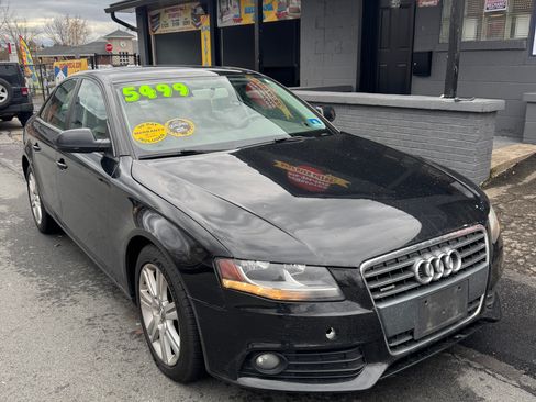 Used 2011 Audi A4 2.0T Premium image 1