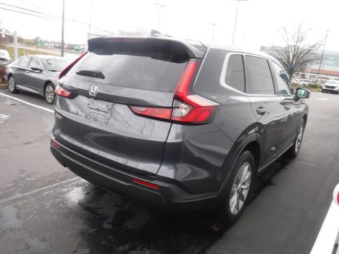 Used 2023 Honda CR-V EX image 7