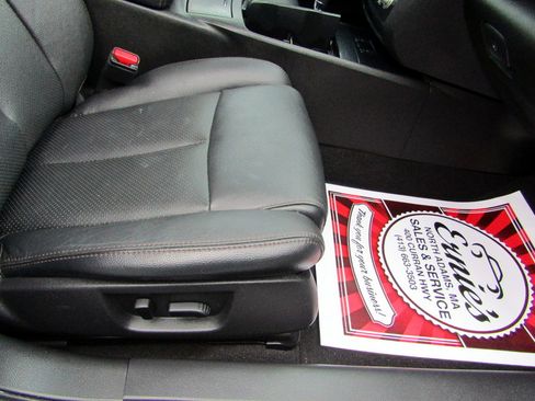 Used 2012 Nissan Maxima 3.5 SV FWD image 17