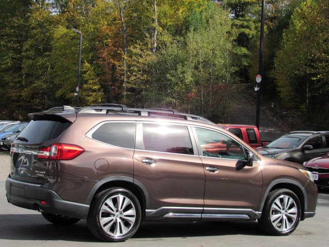 Used 2019 Subaru Ascent Touring 7-Passenger AWD/4WD image 10