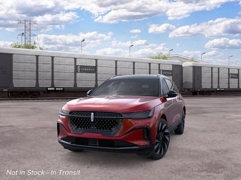 New 2026 Lincoln Nautilus Reserve AWD/4WD image 2