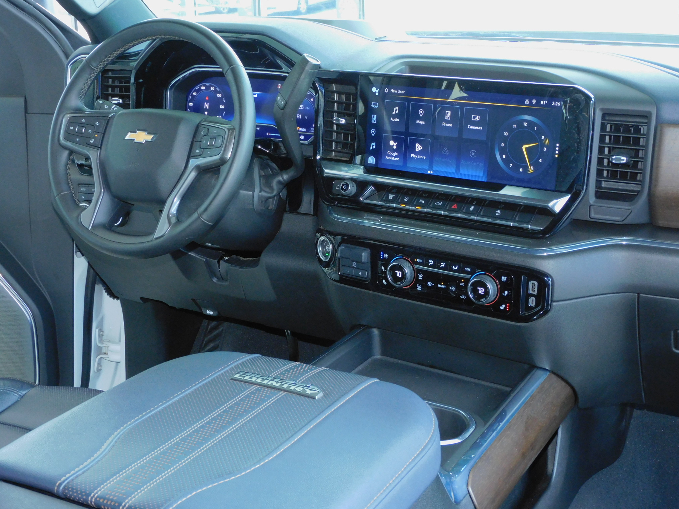 Used 2024 Chevrolet Silverado 3500 4x4 Crew Cab High Country image 34