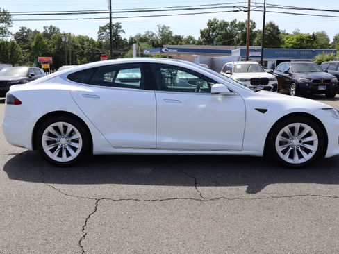 Used 2017 Tesla Model S 75 RWD image 10