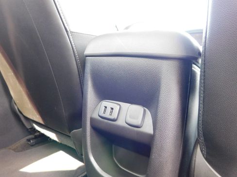 Used 2016 Chevrolet Colorado Z71 image 16