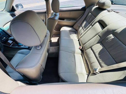 Used 1999 Lexus ES 300 FWD image 6