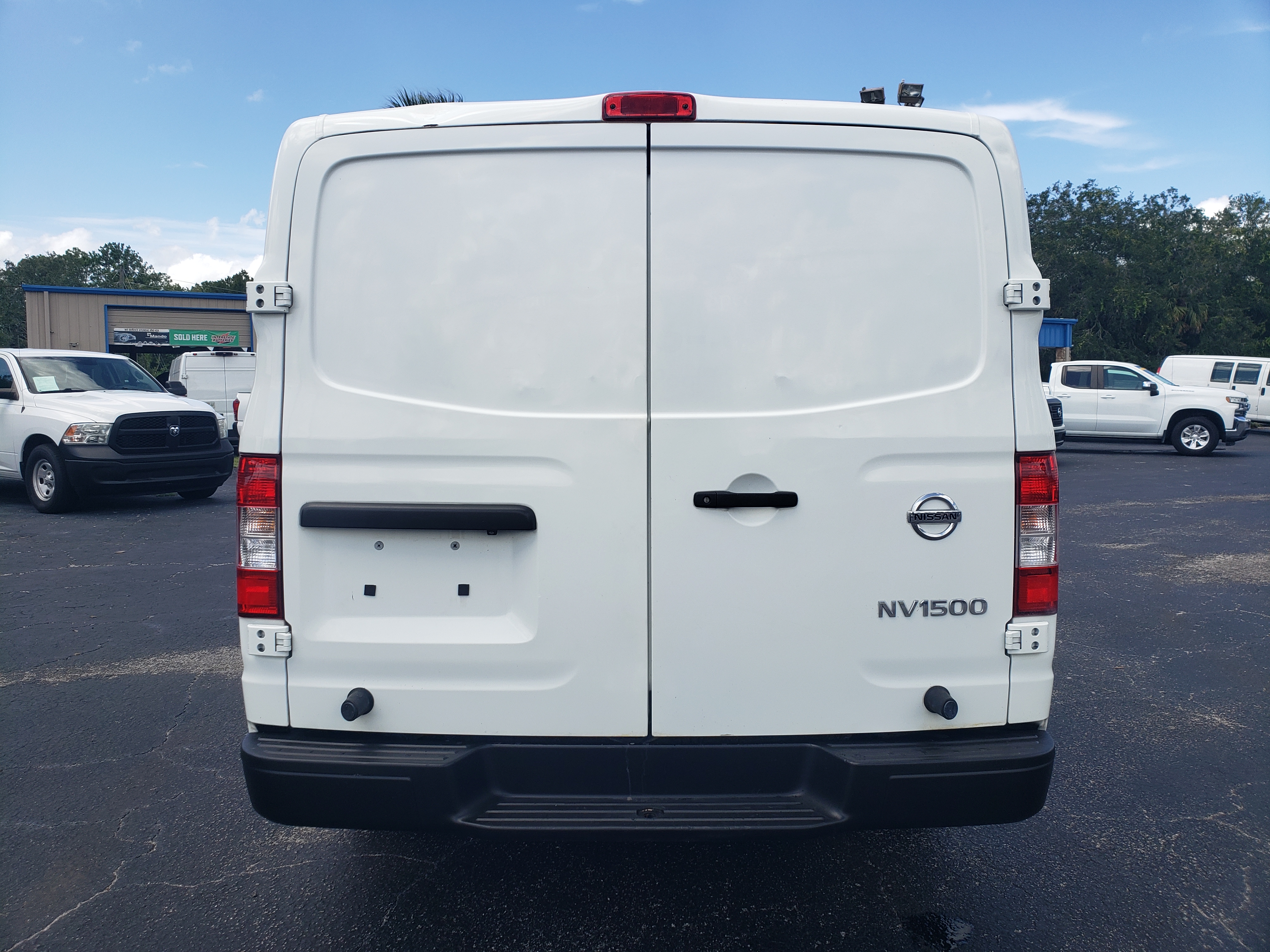 Used 2020 Nissan NV 1500 S RWD image 4