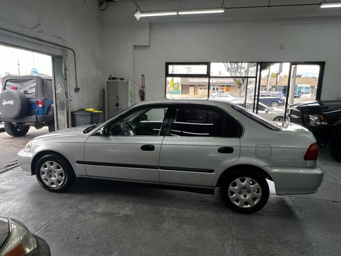 Used 1999 Honda Civic LX image 9