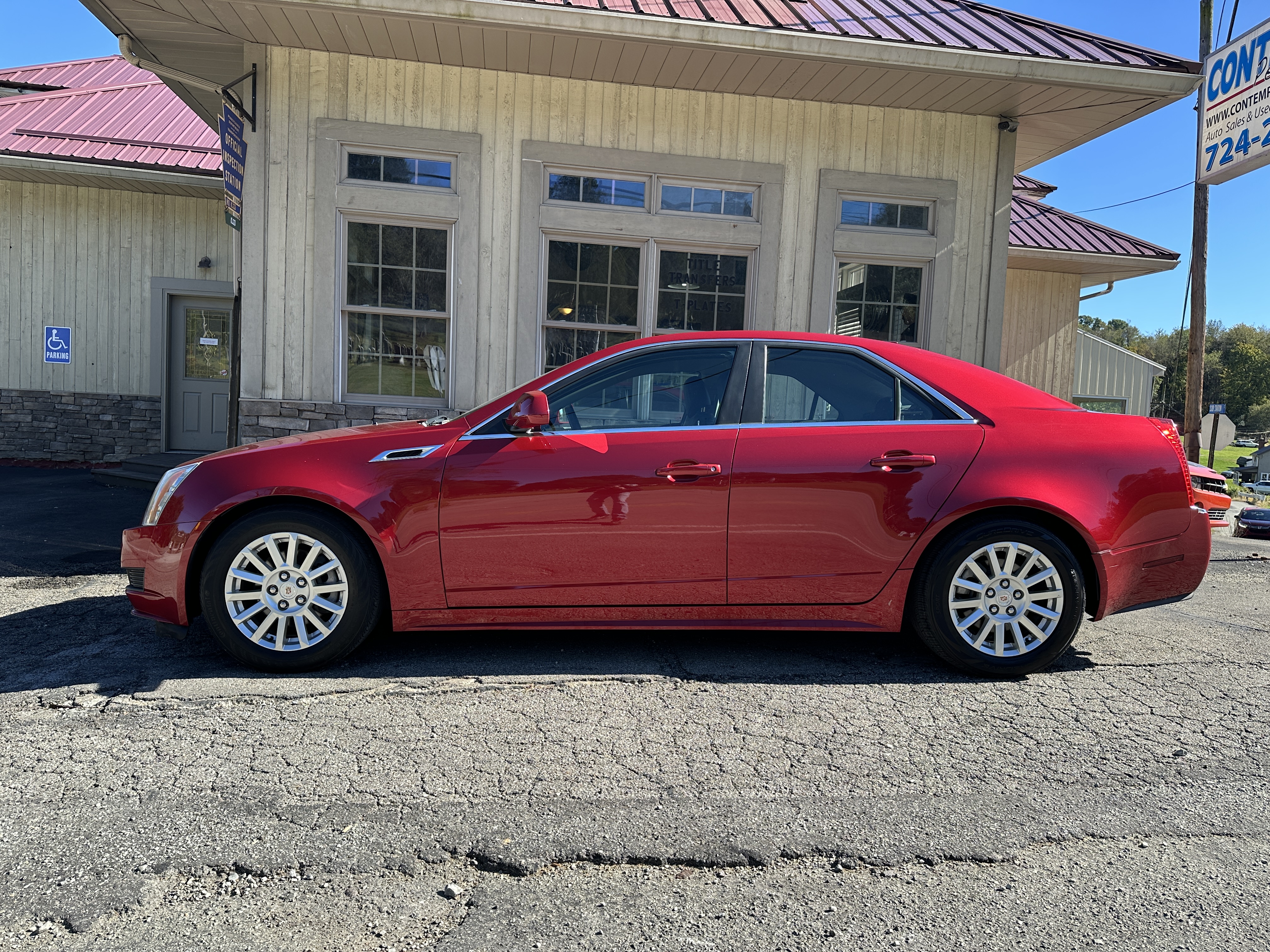 Used 2012 Cadillac CTS Sedan RWD image 2