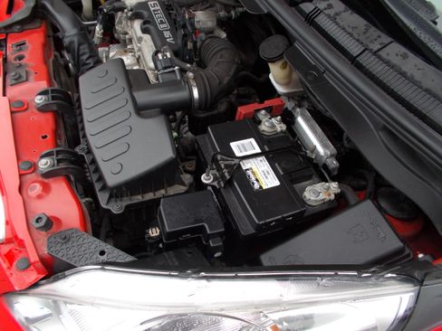 Used 2014 Chevrolet Spark LT image 14