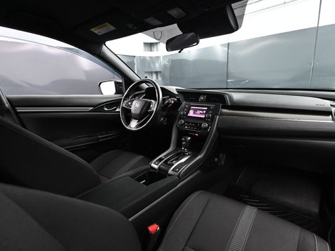 Used 2019 Honda Civic Sport image 44