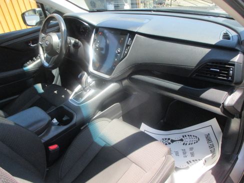 Used 2022 Subaru Outback Premium AWD/4WD image 4