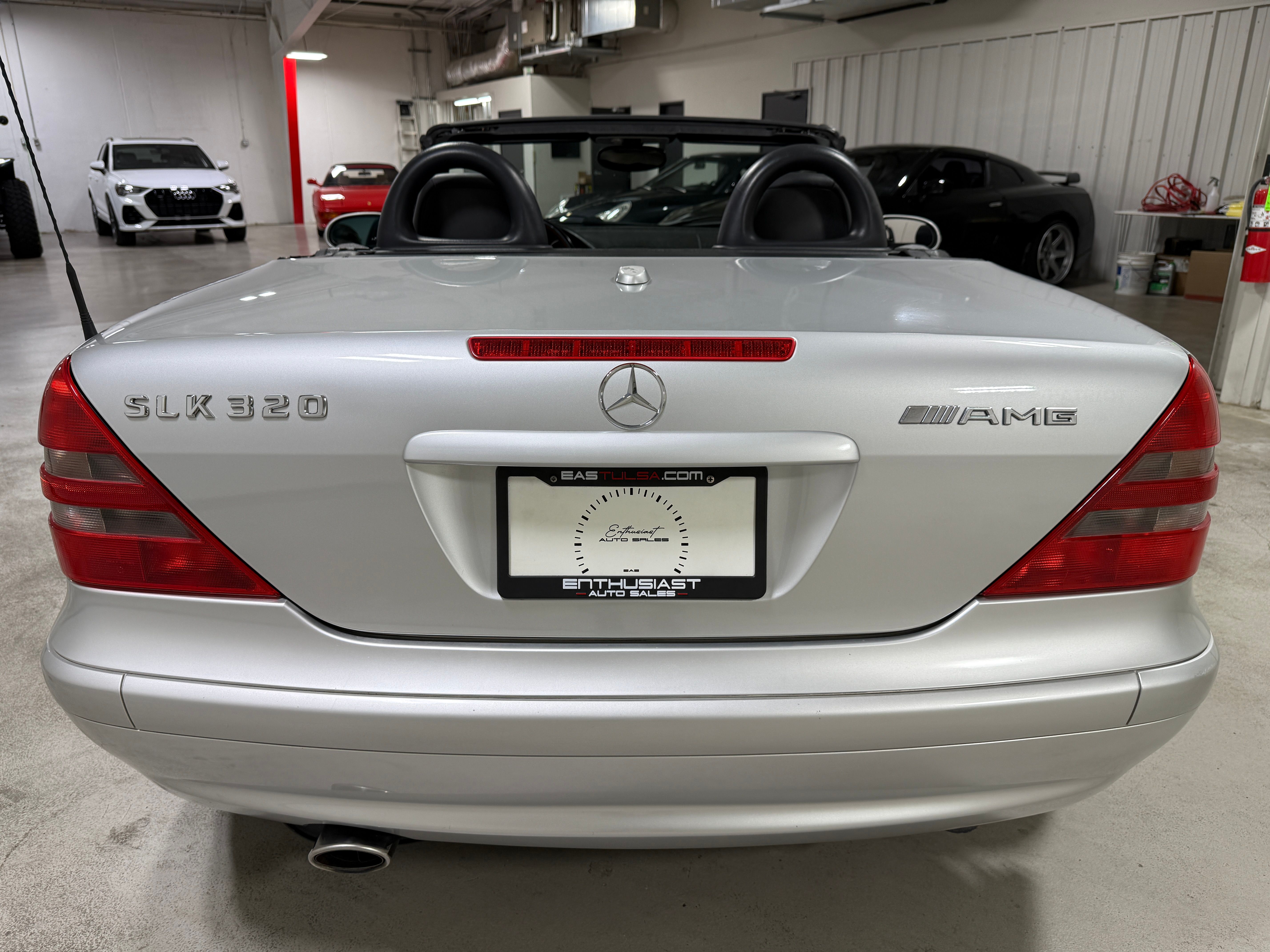 Used 2001 Mercedes-Benz SLK 320 image 6