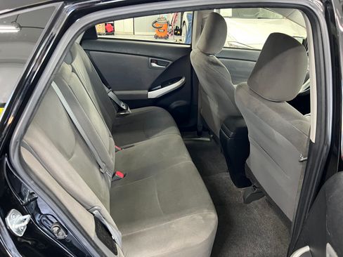 Used 2015 Toyota Prius Two image 16