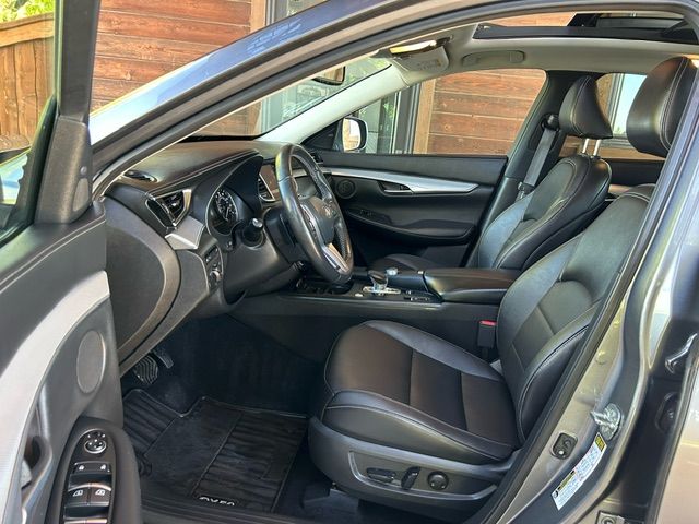 Used 2021 INFINITI QX50 Essential AWD/4WD image 9