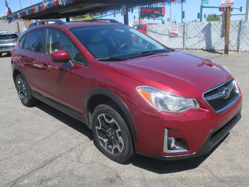 Used 2016 Subaru Crosstrek 2.0i Premium image 15