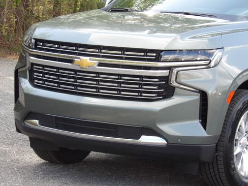 Used 2024 Chevrolet Tahoe Premier image 11