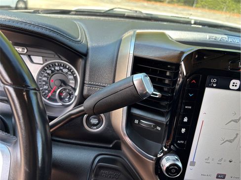 Used 2022 RAM 2500 Laramie image 39