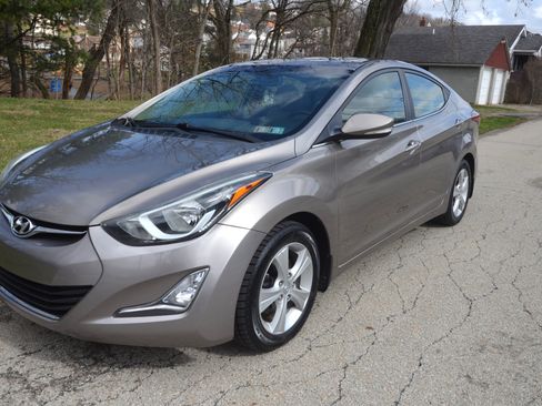 Used 2016 Hyundai Elantra Value Edition image 2