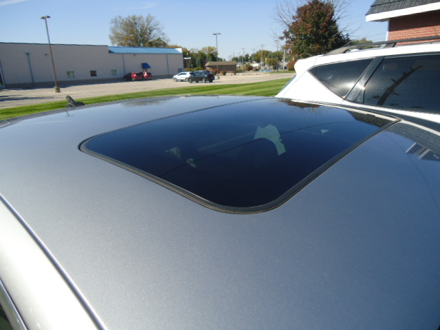 Used 2013 Volkswagen Passat TDI SE FWD image 11