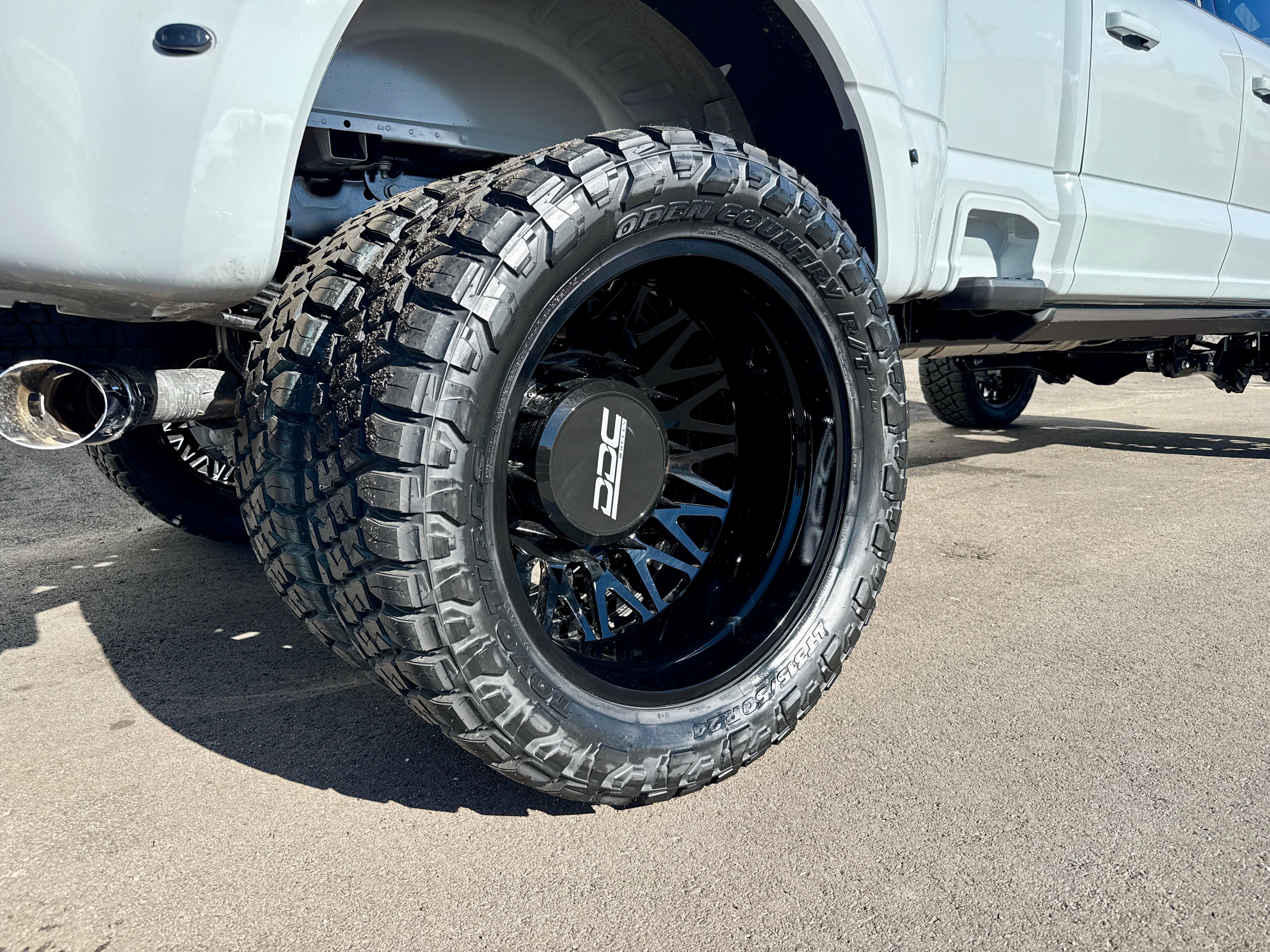 Used 2026 Ford F450 4x4 Crew Cab Super Duty image 5