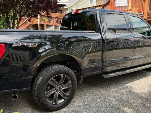 Used 2021 Ford F150 4x4 SuperCrew image 4