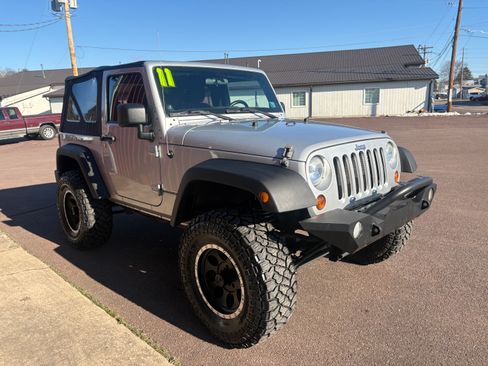 Used 2011 Jeep Wrangler Sport image 3