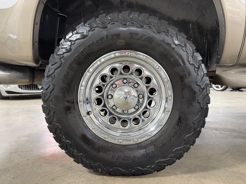 Used 2004 Ford Excursion 4WD Eddie Bauer image 15