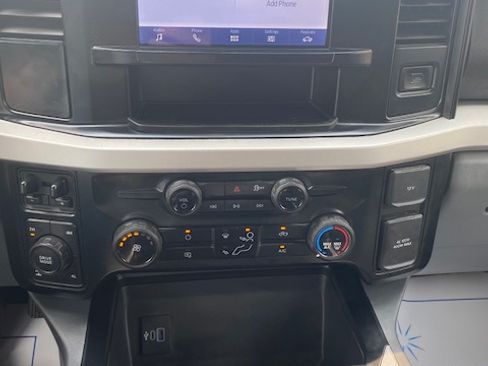 Used 2025 Ford F350 4x4 Crew Cab Super Duty image 11