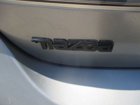 Used 2013 MAZDA MAZDA3 i Touring Hatchback FWD image 13