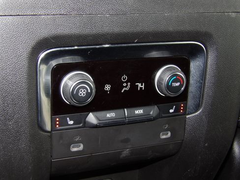 Used 2024 Chevrolet Tahoe Premier image 21