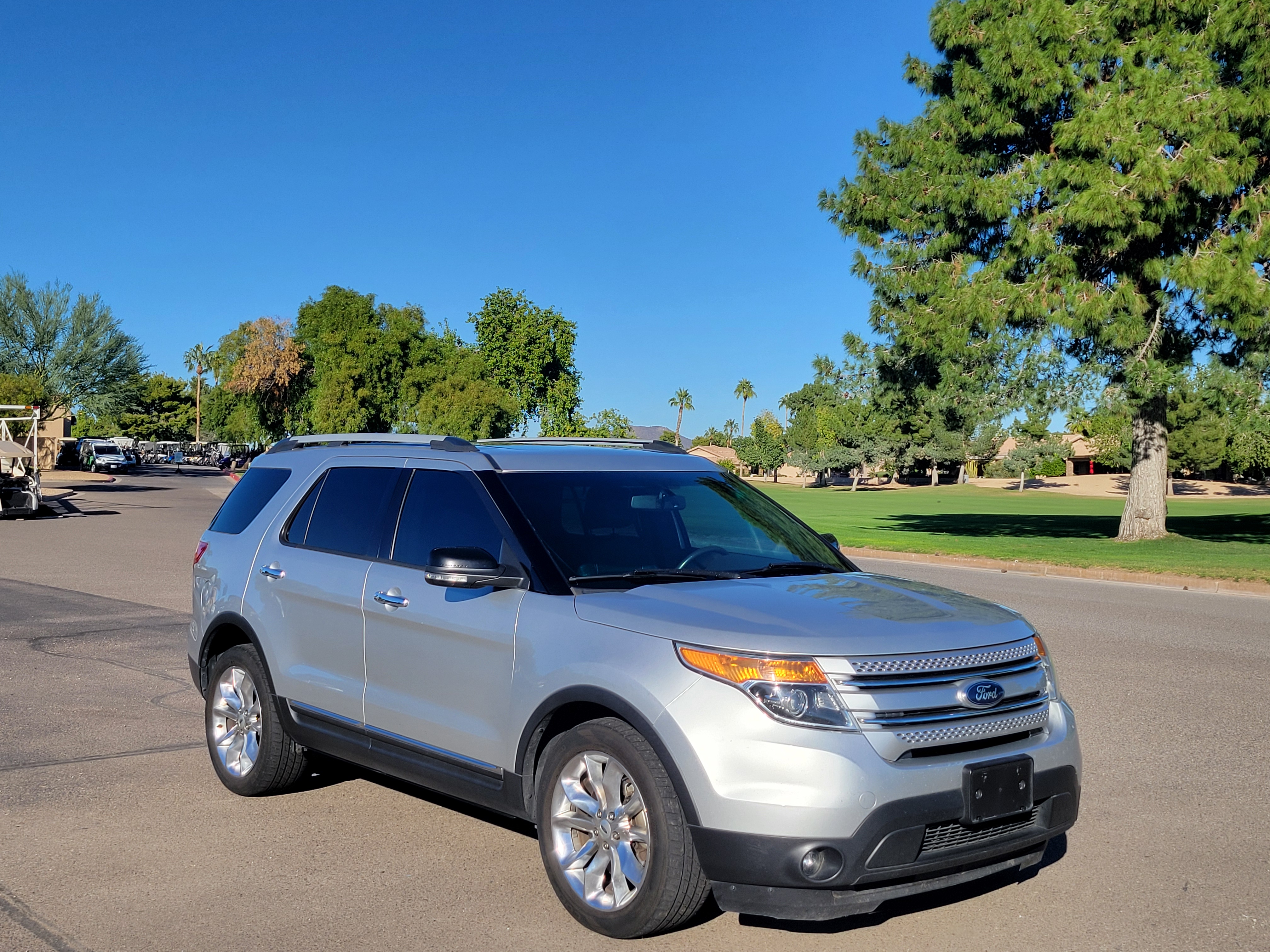 Used 2013 Ford Explorer 4WD XLT image 5
