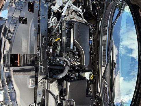 Used 2019 Nissan Rogue Sport SV image 10