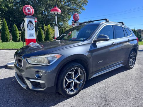 Used 2016 BMW X1 xDrive28i image 1