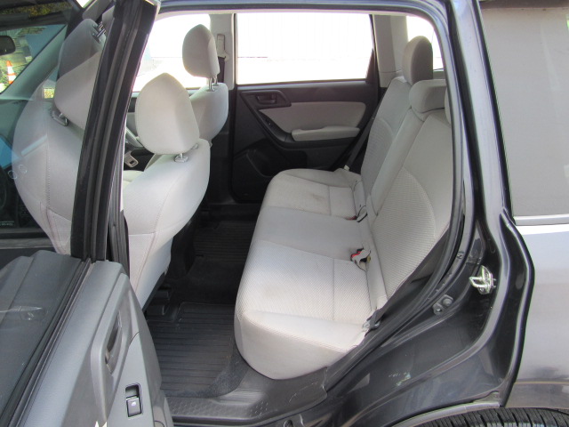 Used 2014 Subaru Forester 2.5i Premium AWD/4WD image 16
