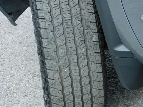 Used 2025 Chevrolet Silverado 2500 High Country image 25