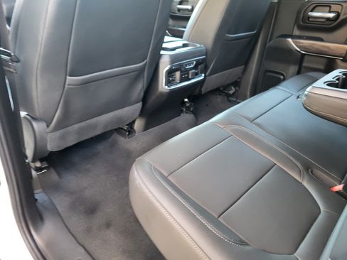 Used 2021 Chevrolet Silverado 1500 LTZ image 10