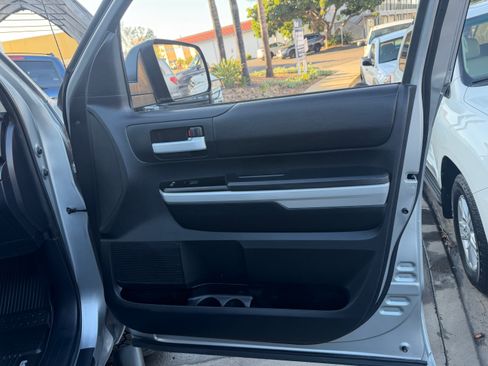 Used 2019 Toyota Tundra SR5 image 32
