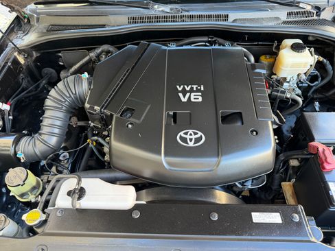 Used 2007 Toyota 4Runner Limited image 40