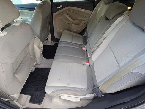 Used 2014 Ford Escape SE image 18