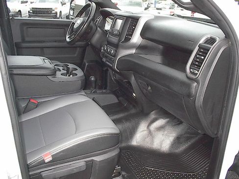 Used 2022 RAM 3500 Tradesman AWD/4WD image 12