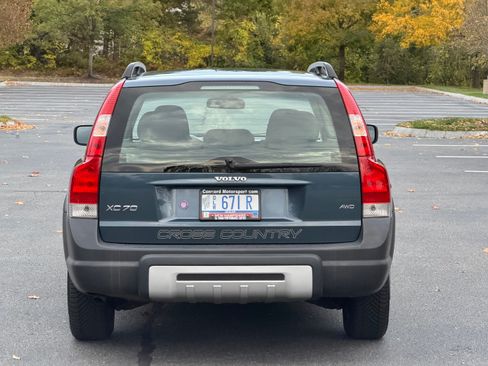 Used 2005 Volvo XC70 image 4