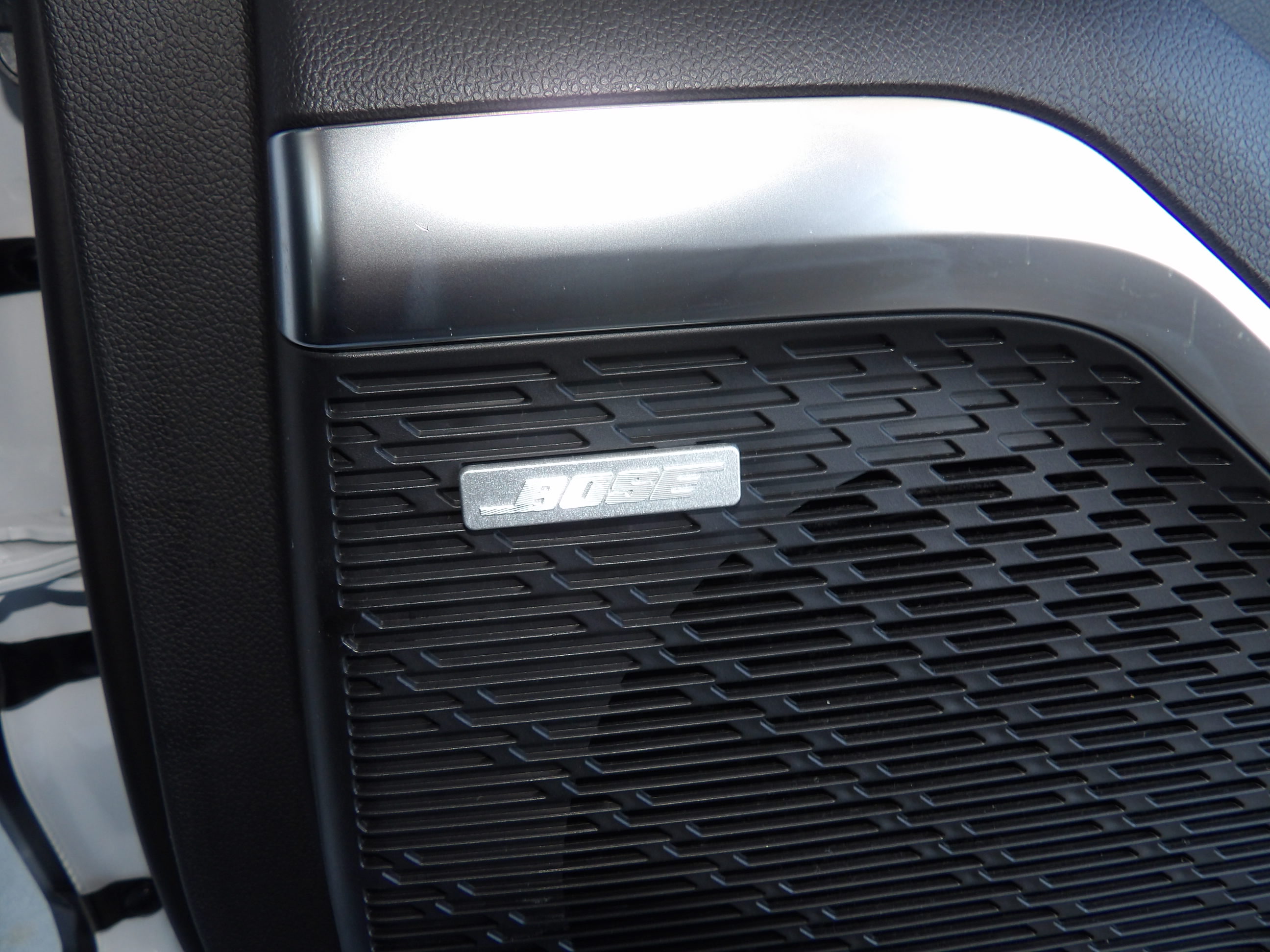 Used 2026 Buick Enclave FWD Preferred image 4